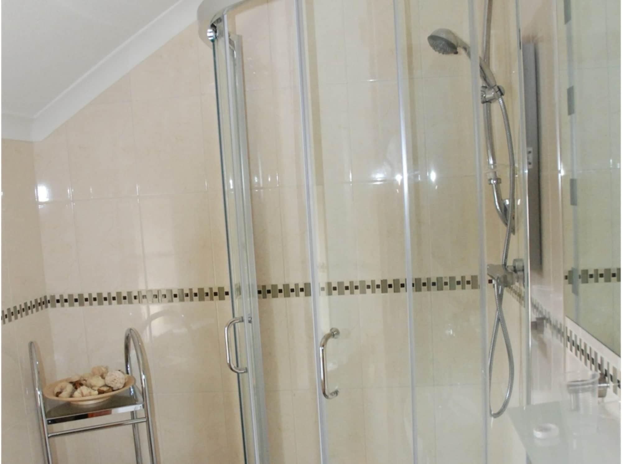 Tanes Hotel Κάρντιφ Εξωτερικό φωτογραφία